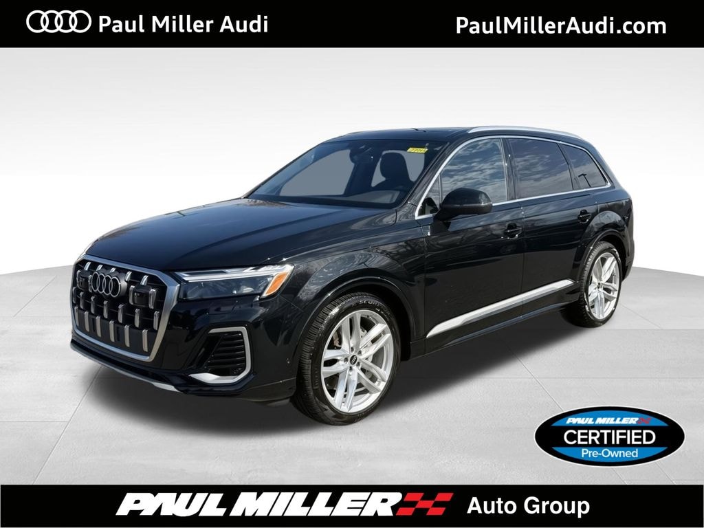 Certified 2025 Audi Q7 55 Premium Plus SUV