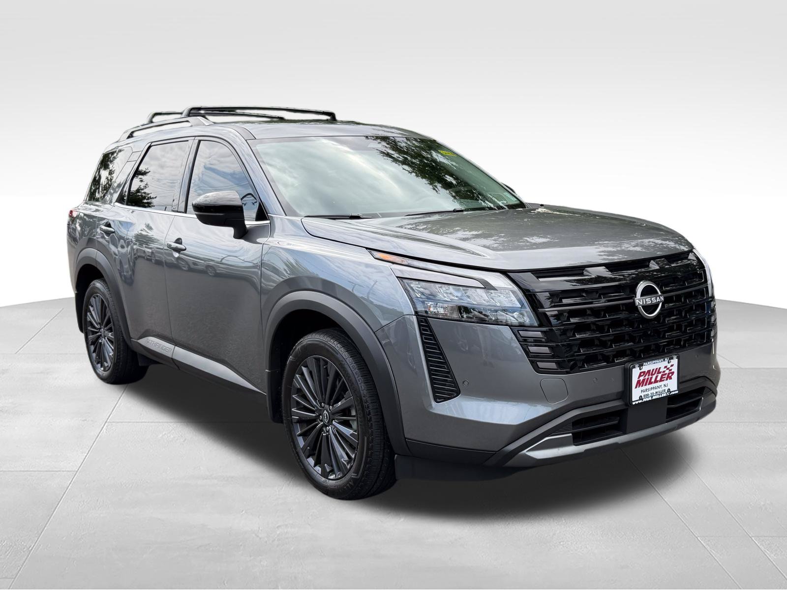 Used 2026 Nissan Pathfinder SL SUV