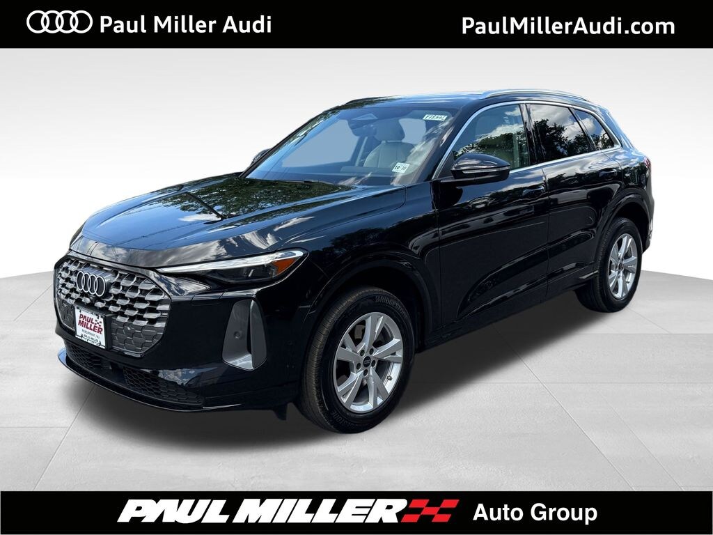 Used 2025 Audi Q5 2.0T Premium SUV