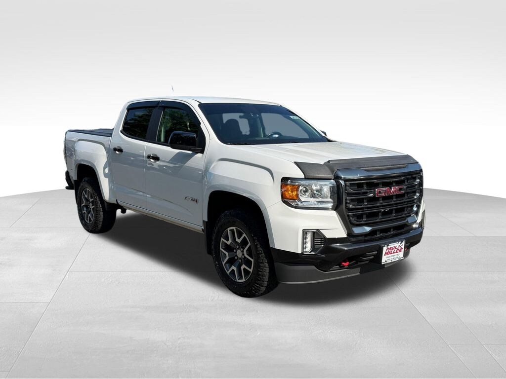 Used 2022 GMC Canyon AT4 w/Leather Truck Crew Cab