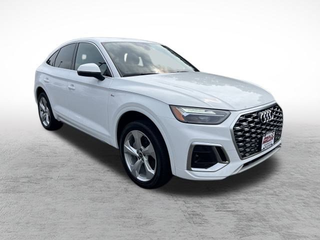 2024 Audi Q5 Sportback 45 S line Premium Plus photo 2