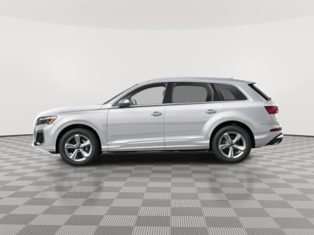 New 2026 Audi Q7 55 Premium Plus SUV