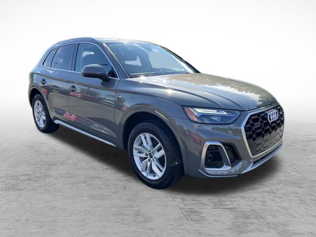 2024 Audi Q5 45 S line Premium photo 3