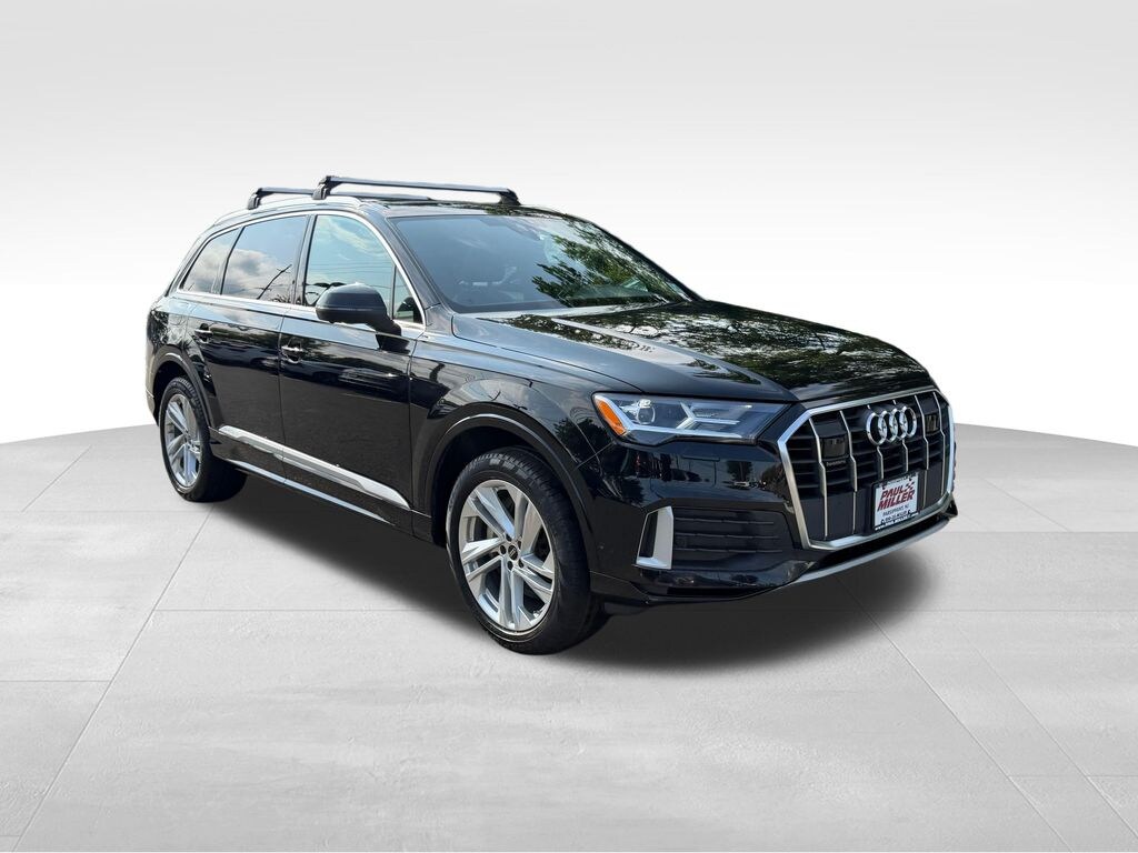 Used 2023 Audi Q7 45 Premium SUV