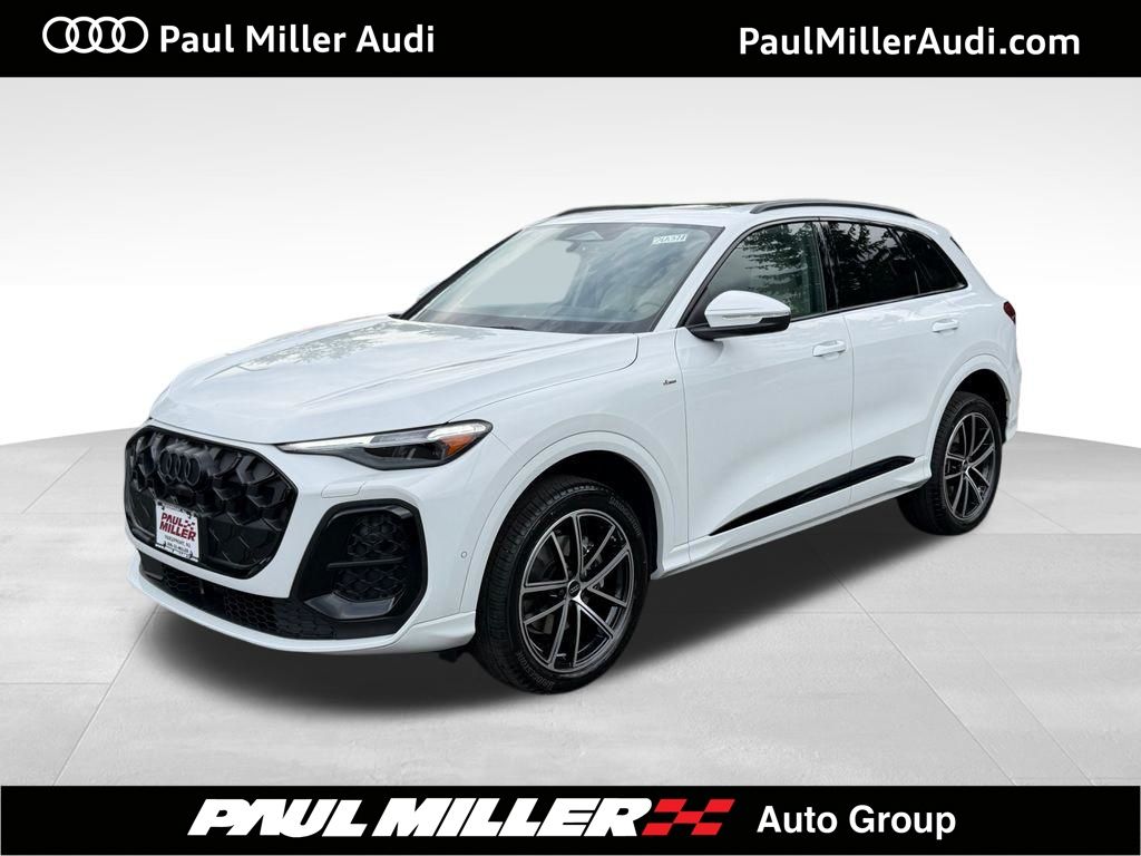 2026 Audi Q5 Premium Plus quattro's photo