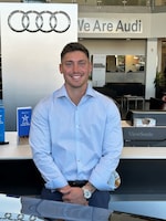 Staff member Justin Aug from ID_1a3047ed7096