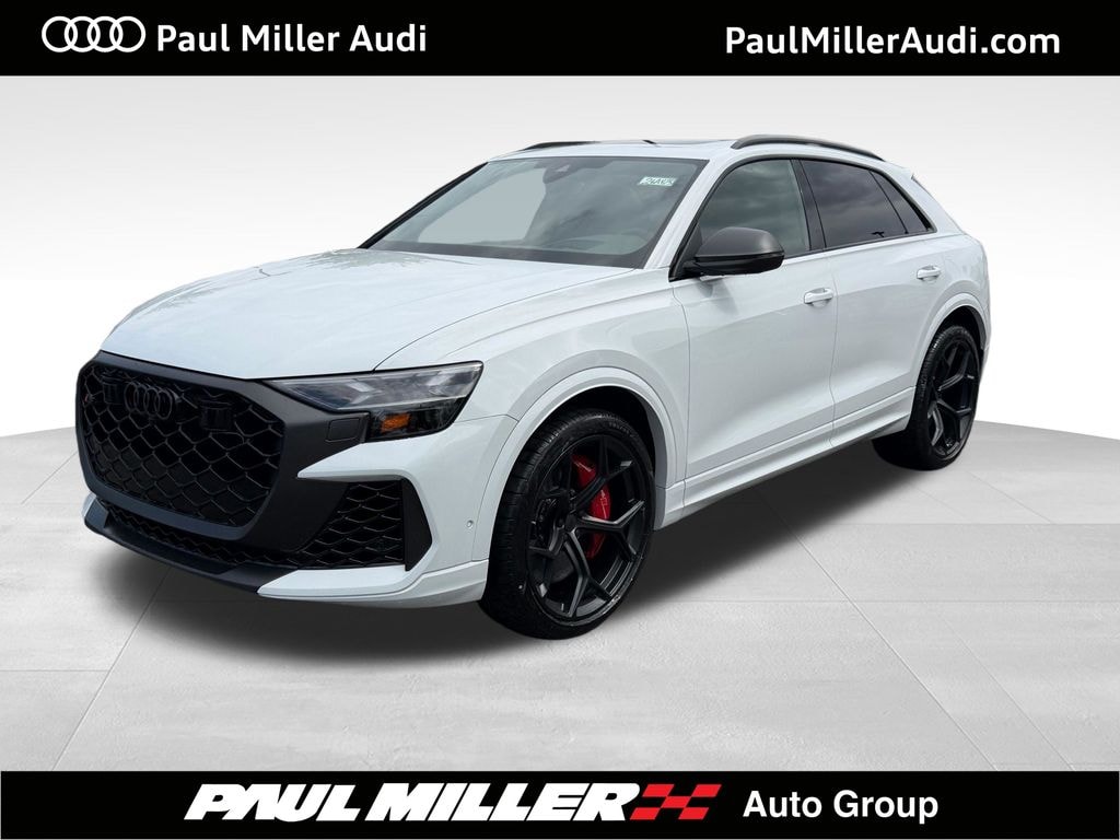 New 2026 Audi RS Q8 4.0T performance SUV