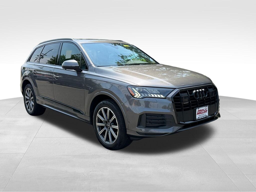 Certified 2023 Audi Q7 45 Premium Plus SUV