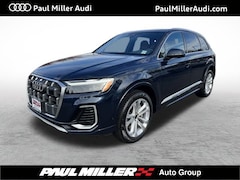 2025 Audi Q7 45 Premium Plus SUV