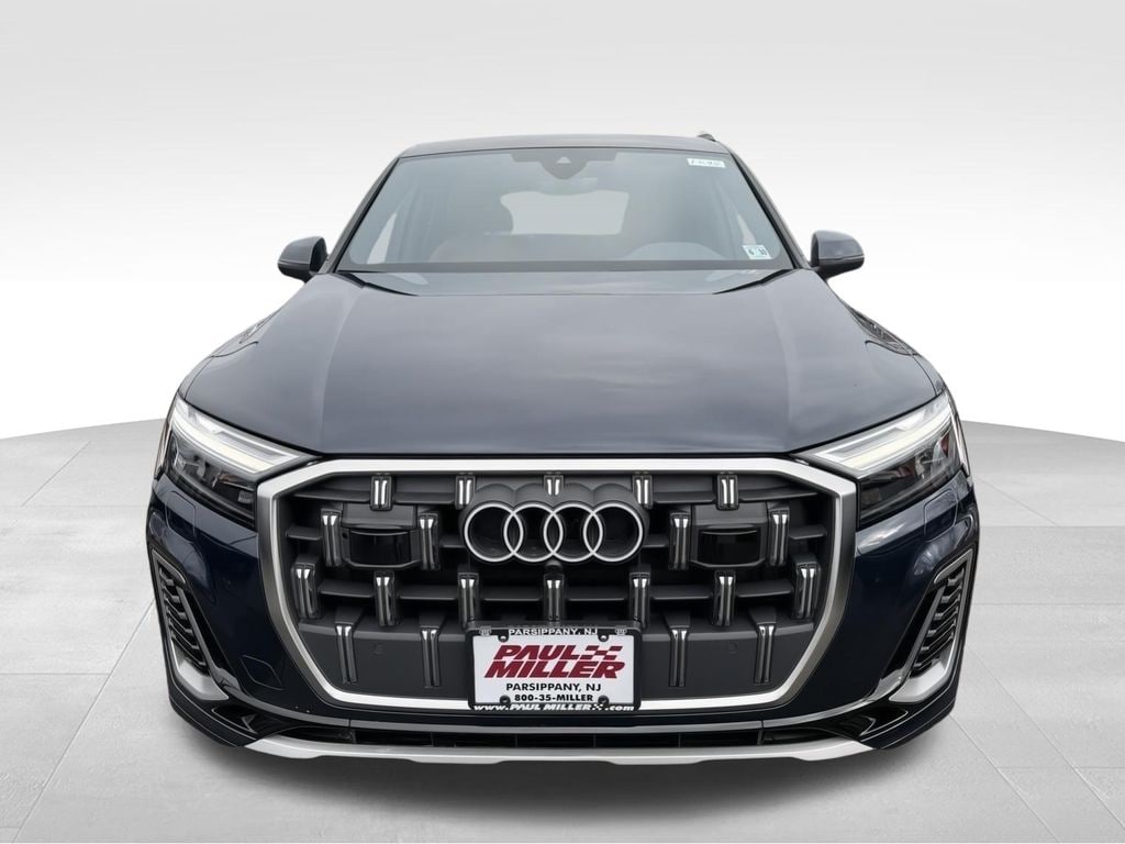 Used 2025 Audi Q7 55 Premium SUV