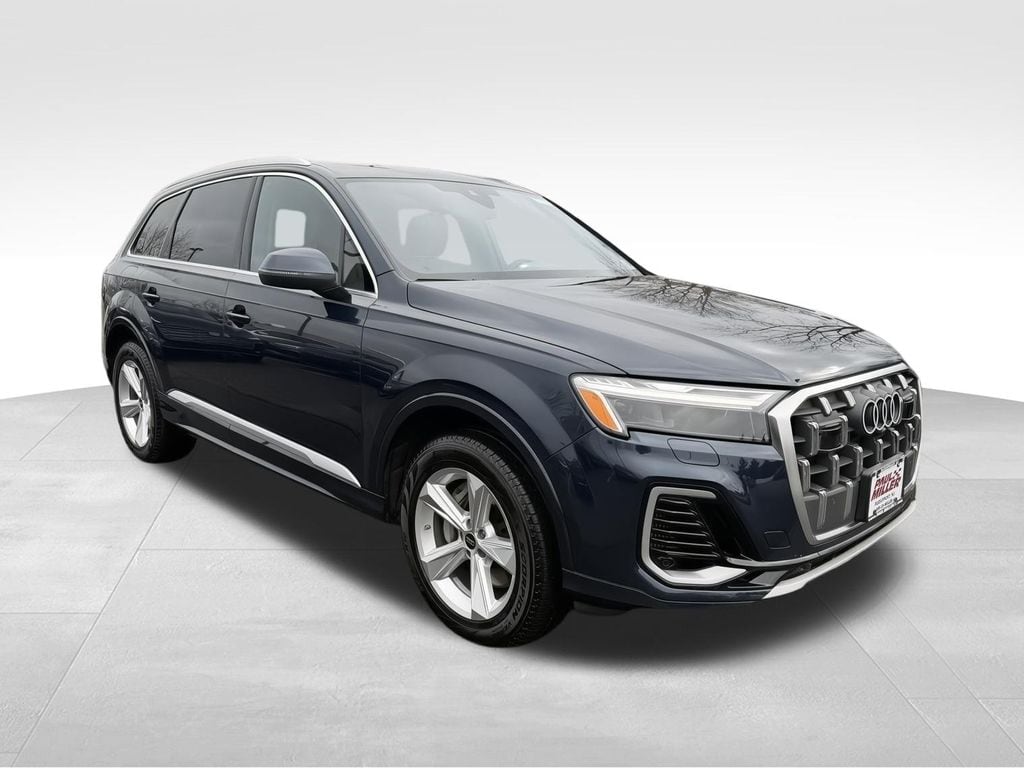 Used 2025 Audi Q7 55 Premium SUV