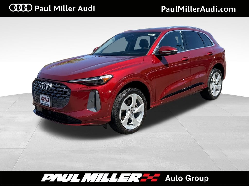 New 2025 Audi Q5 2.0T Premium SUV