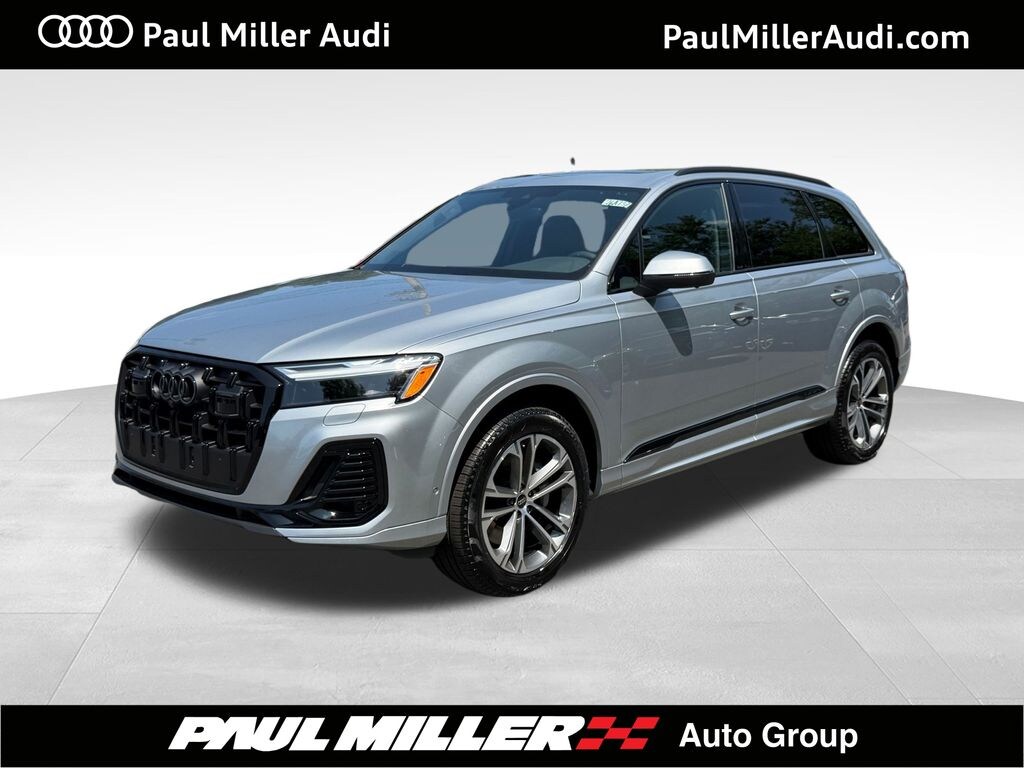 New 2026 Audi Q7 45 Premium SUV