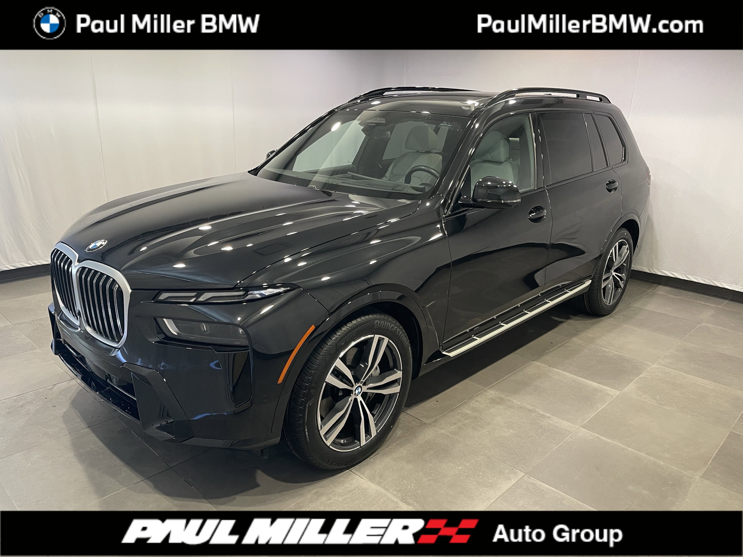 2025 BMW X7 xDrive40i's photo