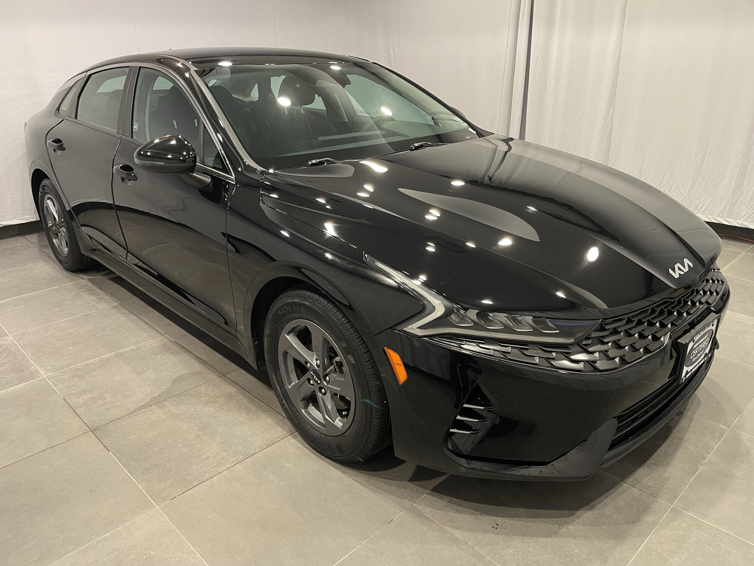 2022 Kia K5 LX photo 3