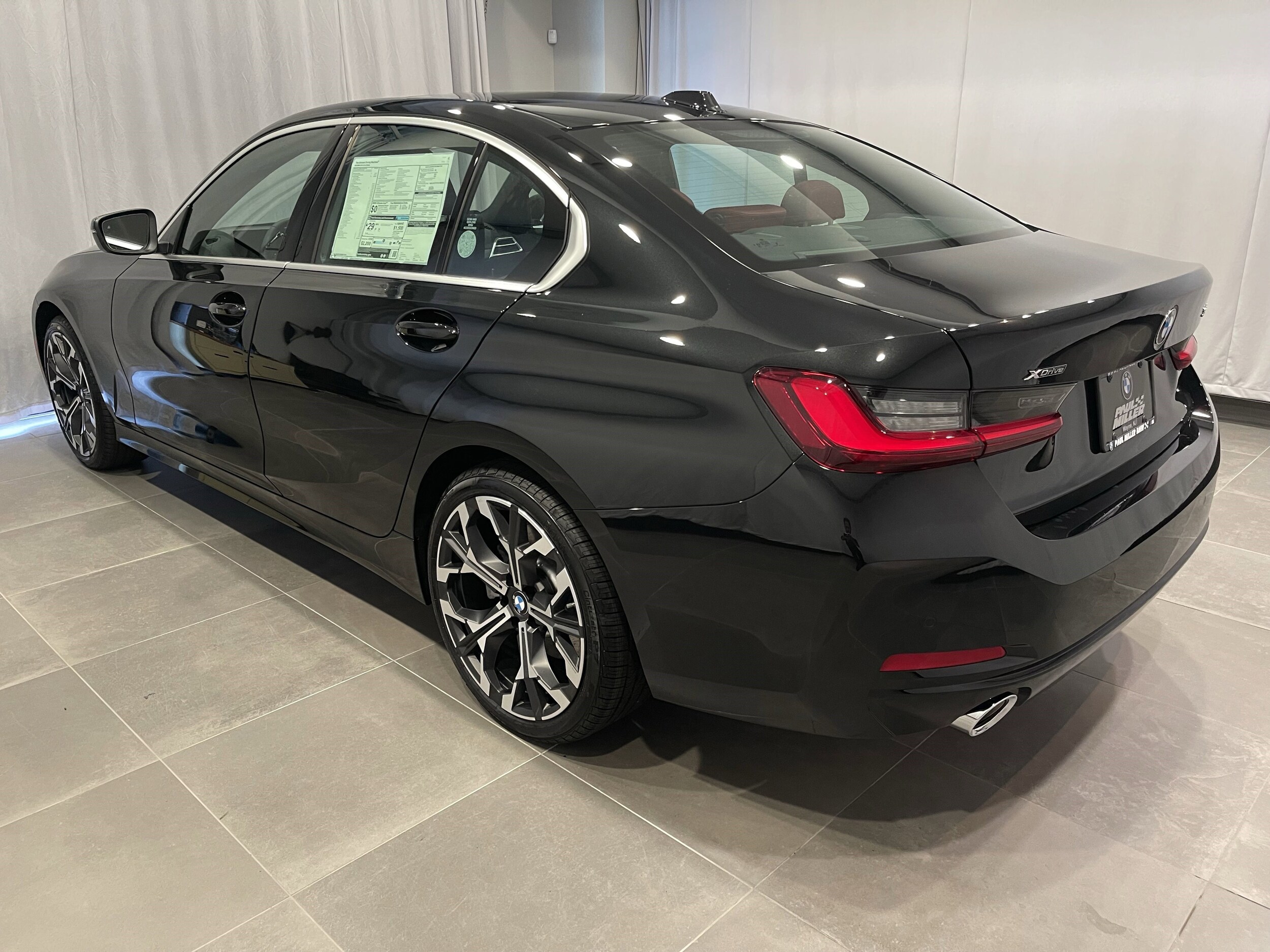 2025 Bmw 330i xDrive Sedan photo 4