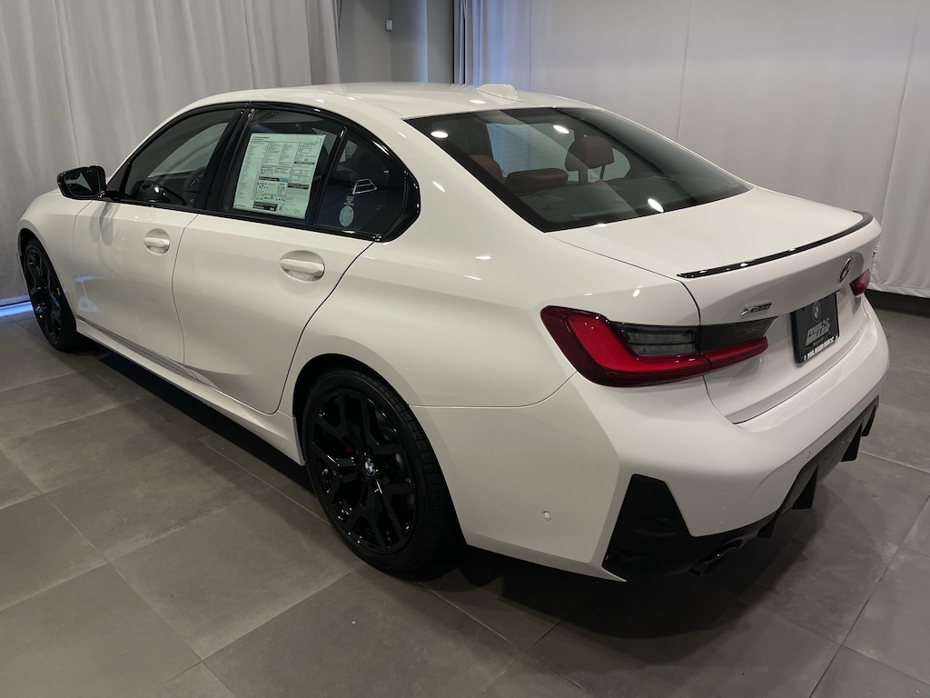 New 2026 BMW 330i xDrive Sedan