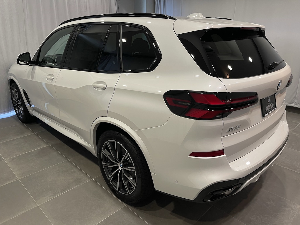 New 2026 BMW X5 xDrive40i SUV