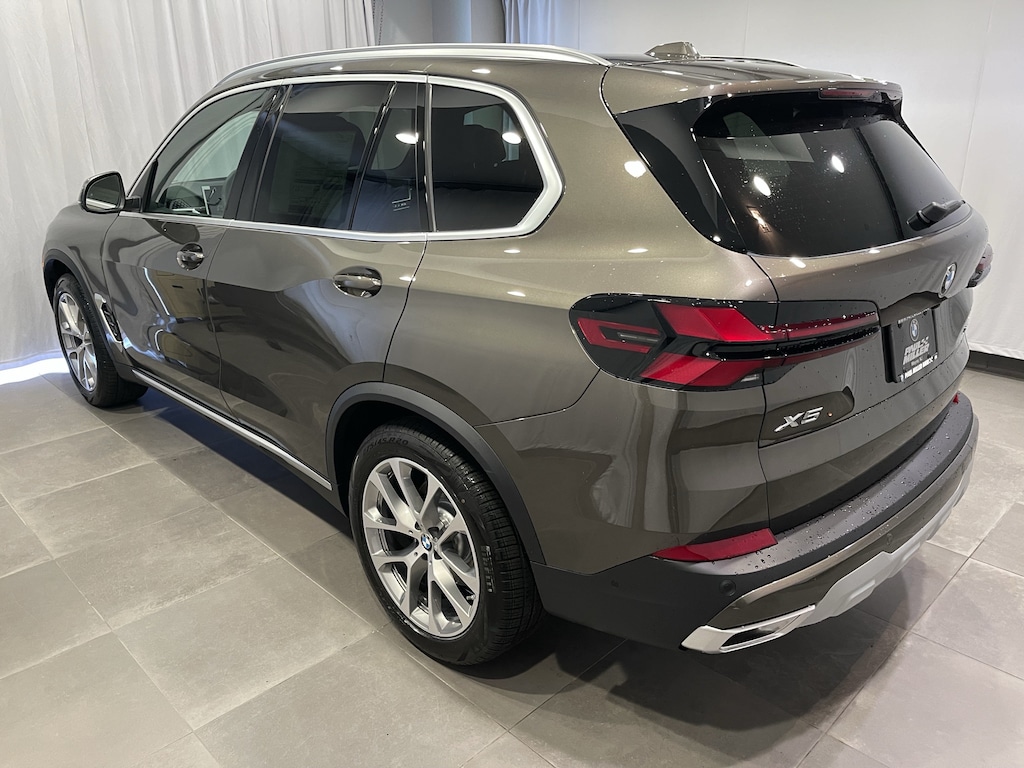 New 2026 BMW X5 xDrive40i SUV