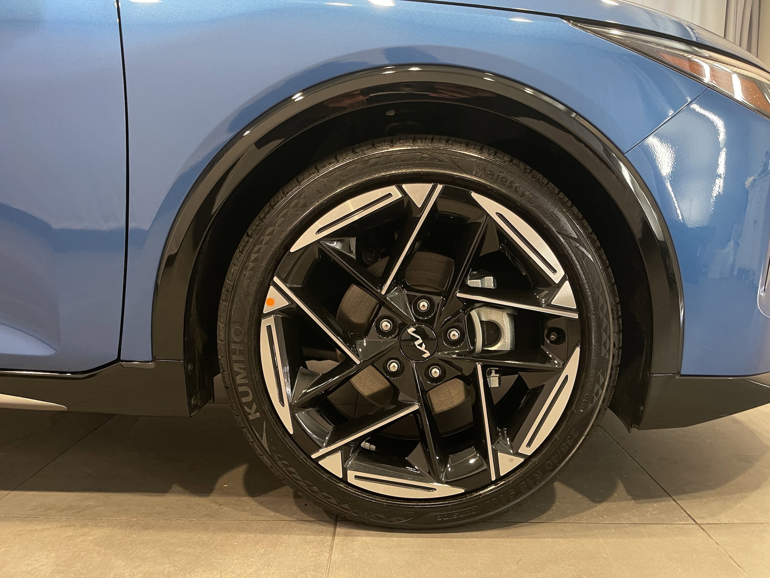 2025 Kia K4 GT-Line - Photo 10