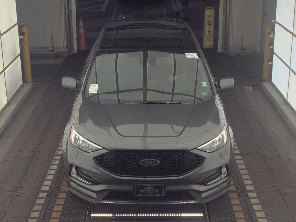 Used 2023 Ford Edge SUV