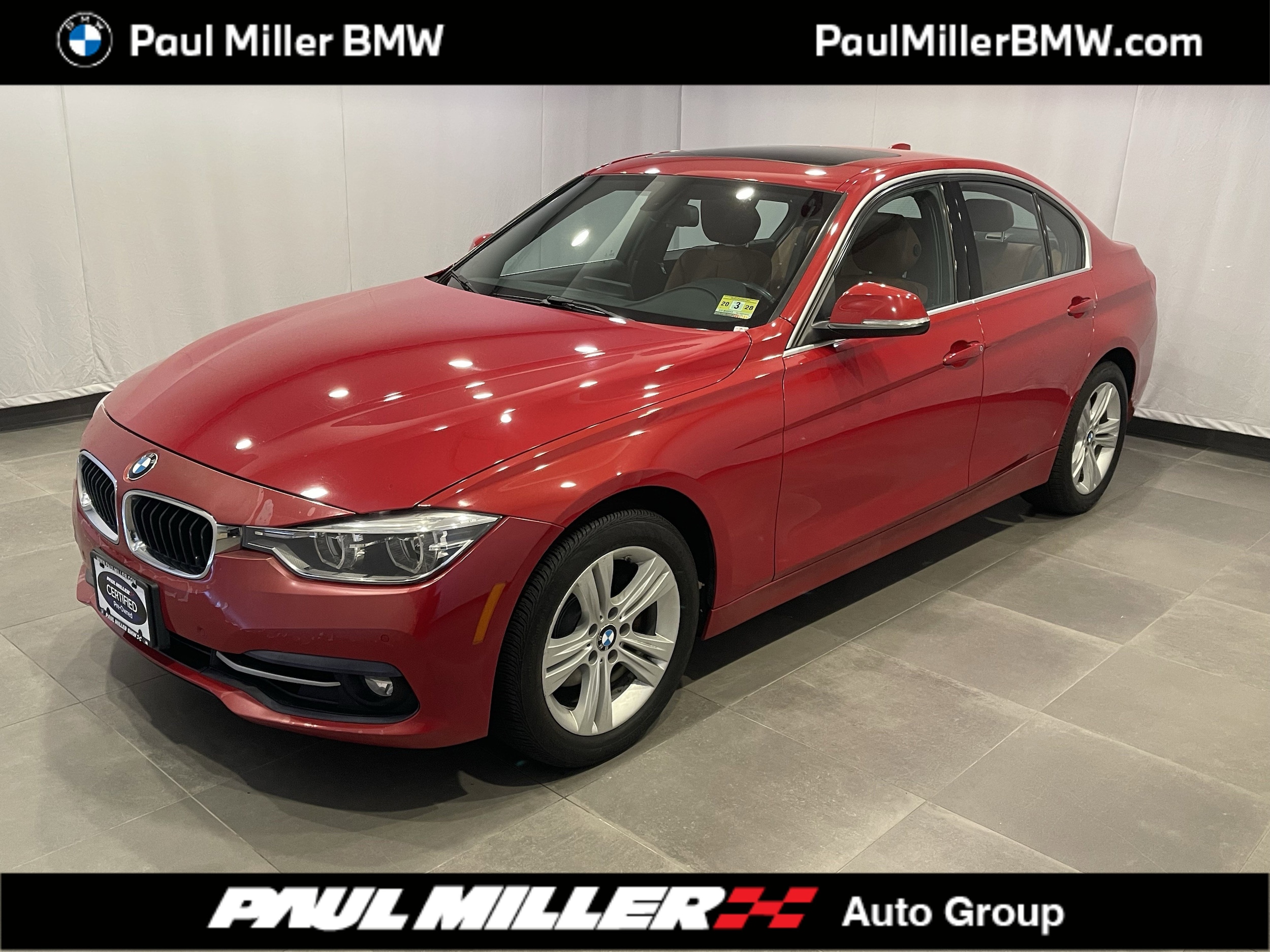 2017 BMW 3 Series 330i xDrive Sedan's photo