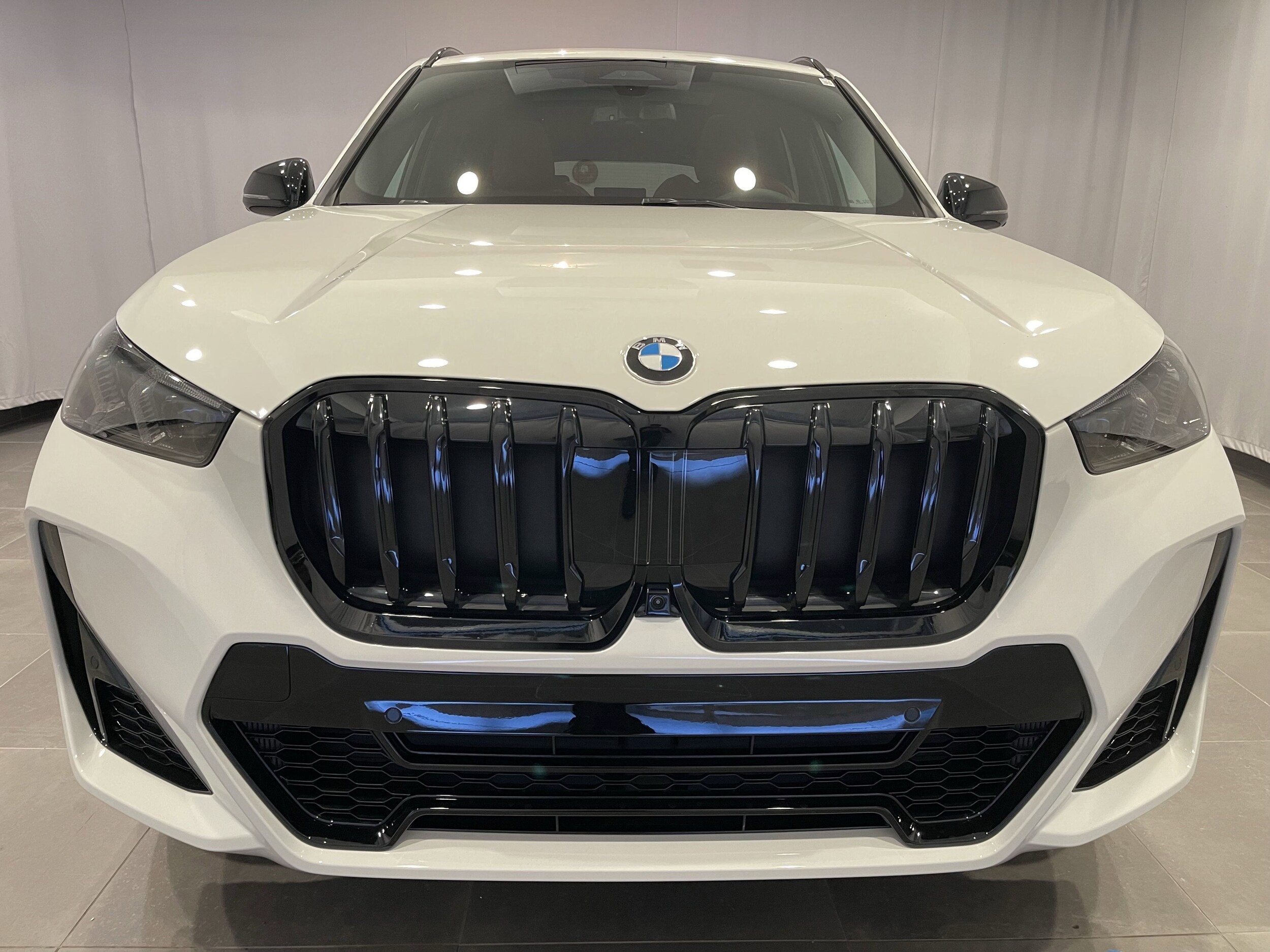 2026 Bmw X1 XDrive28i photo 2