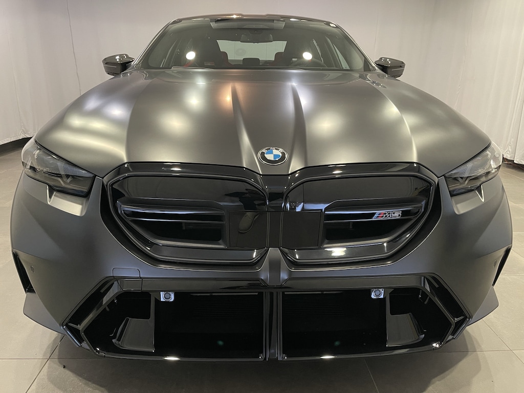 New 2027 BMW M5 Sedan