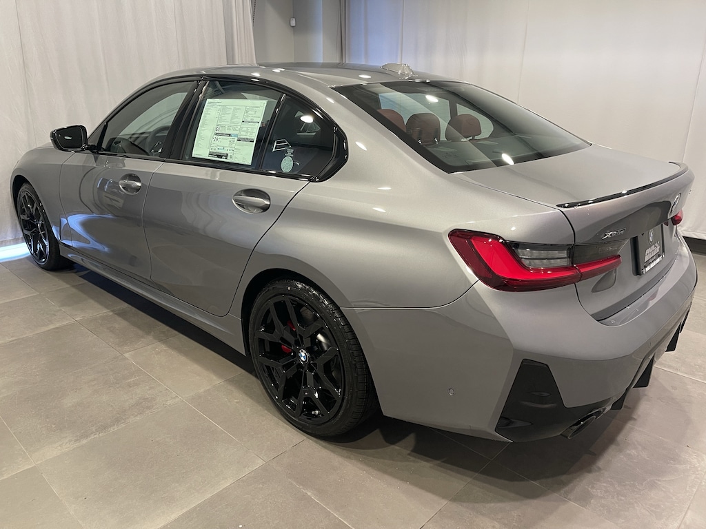 New 2026 BMW 330i xDrive Sedan