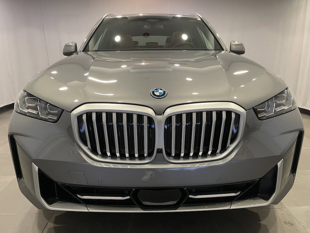 New 2026 BMW X5 PHEV xDrive50e SUV
