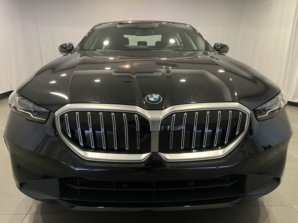 New 2027 BMW 530i xDrive Sedan