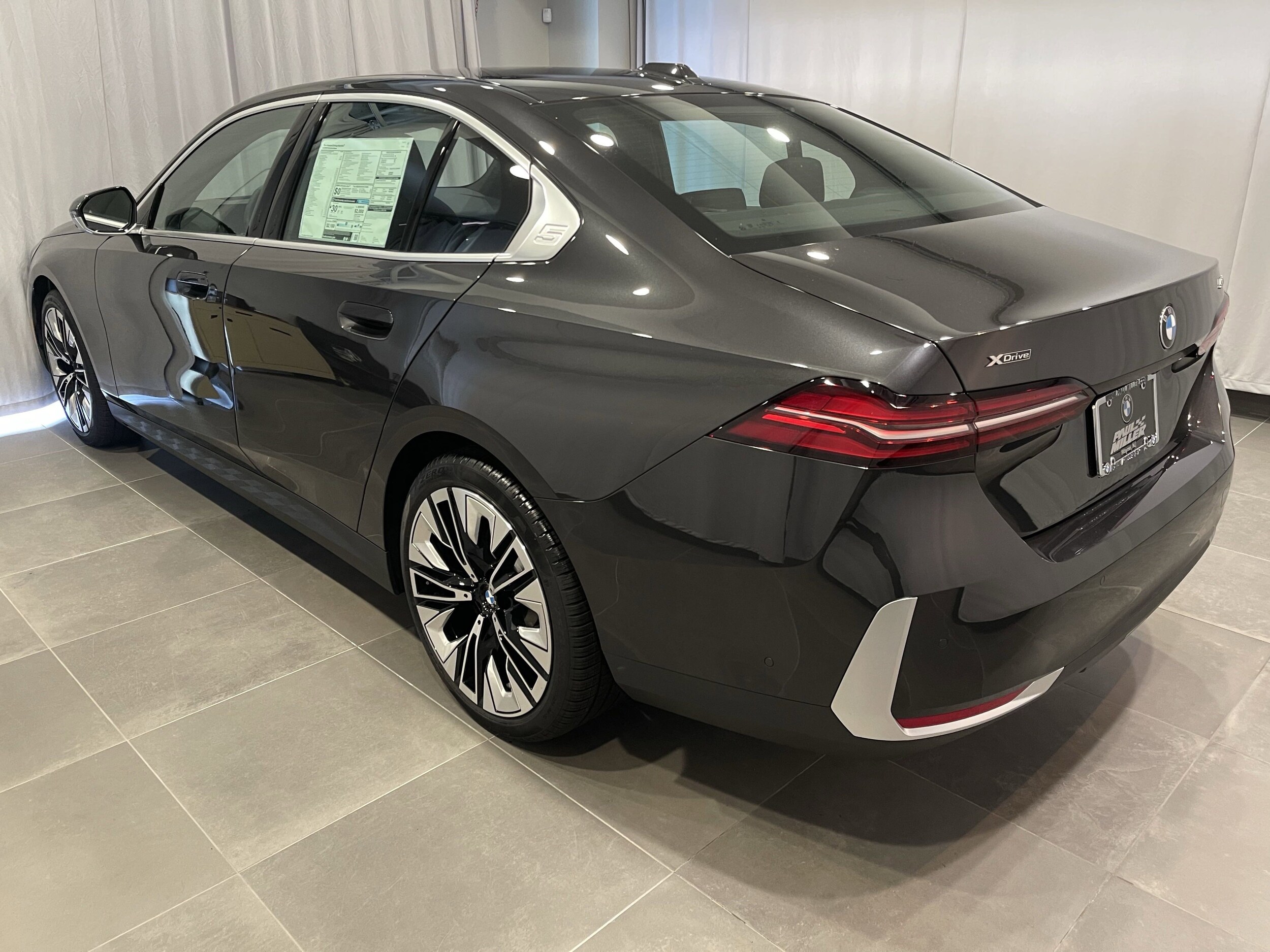 2026 Bmw 530i xDrive photo 4