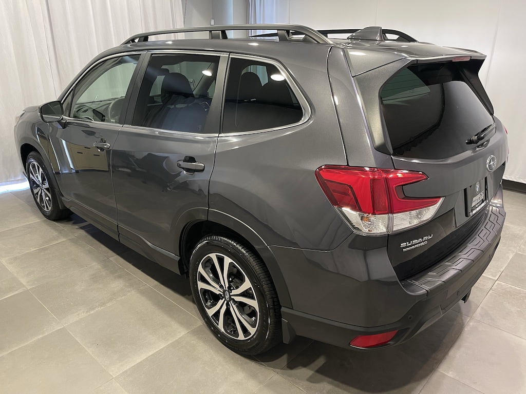 Used 2023 Subaru Forester Limited SUV