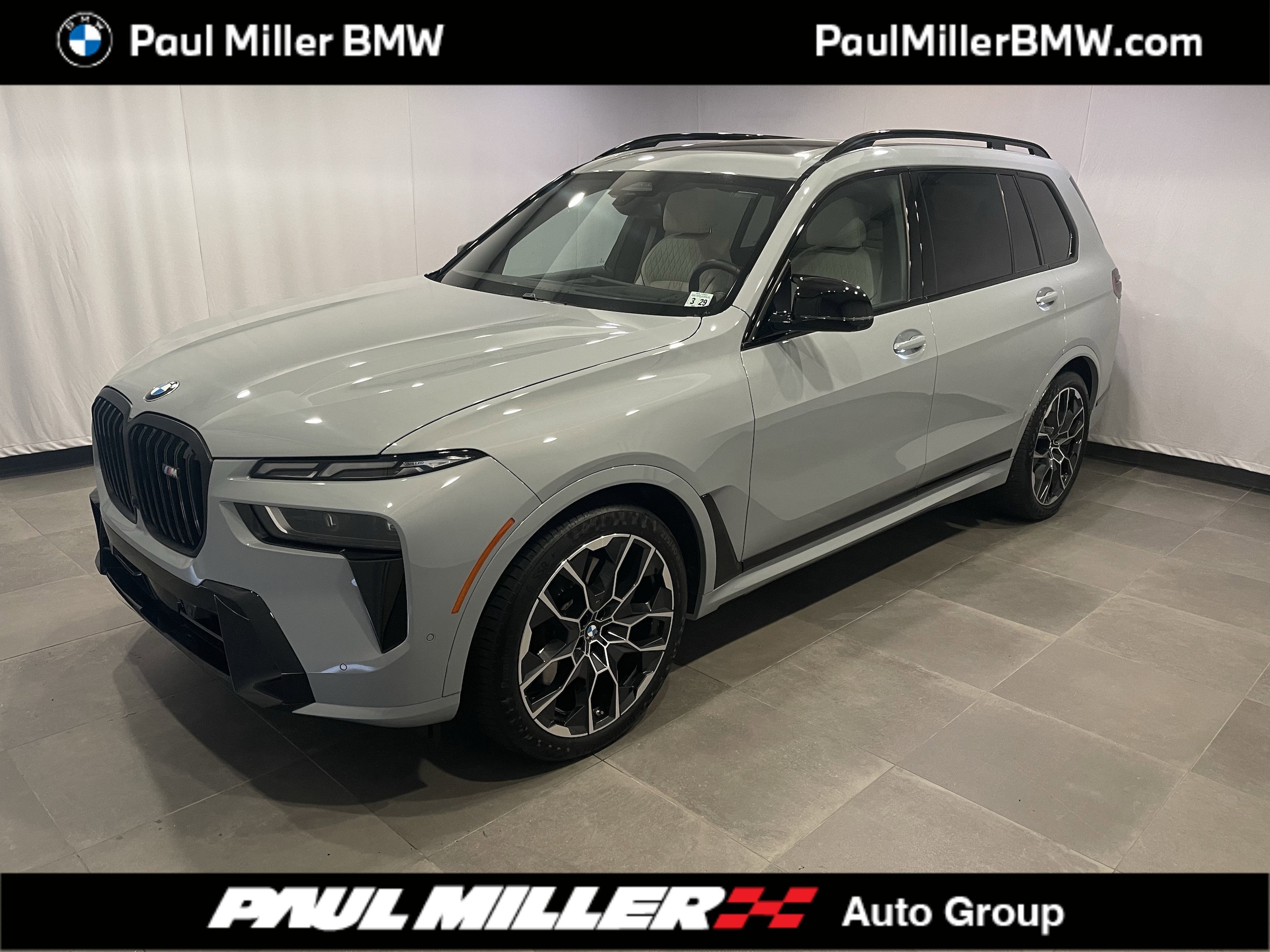 2024 BMW X7 M60i's photo