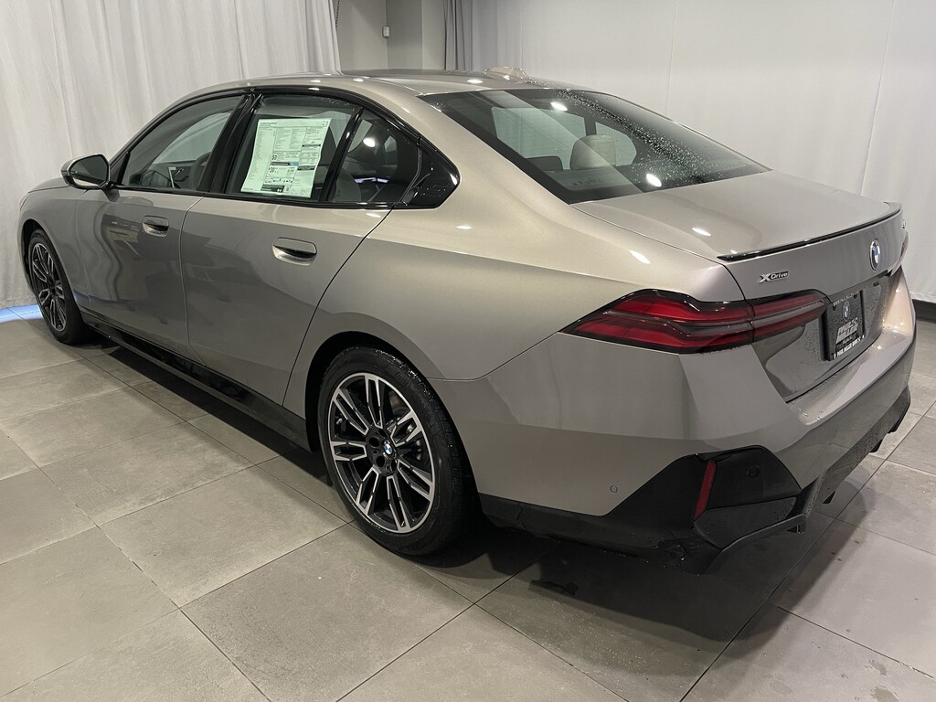 New 2027 BMW 530i xDrive Sedan