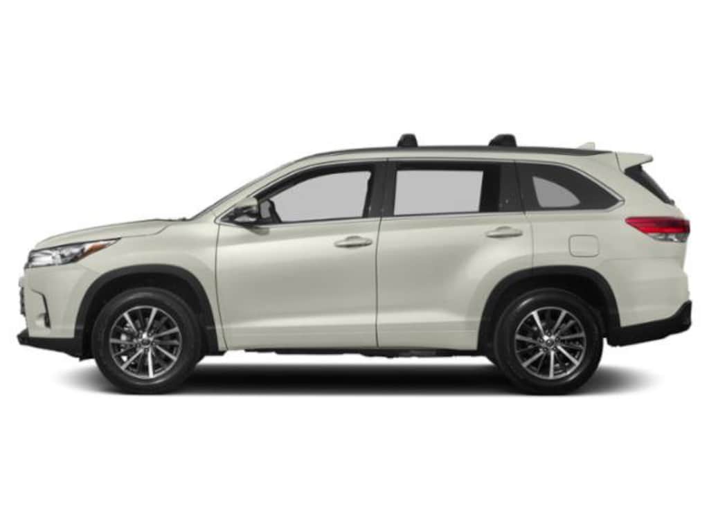 Used 2019 Toyota Highlander XLE V6 SUV