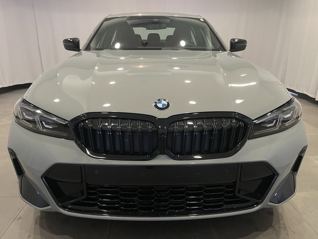 New 2026 BMW 330i xDrive Sedan