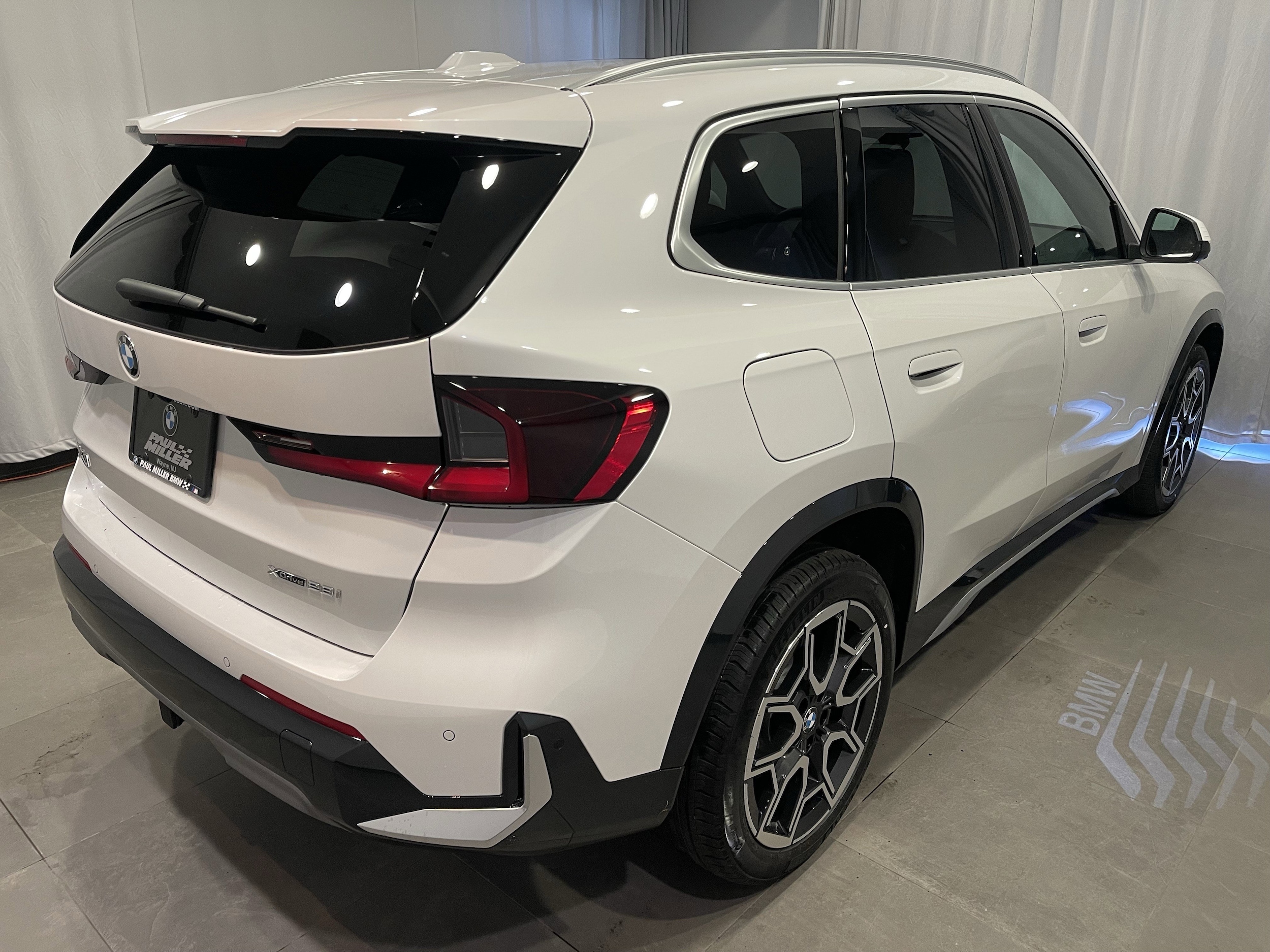 2026 BMW X1 XDrive28i - Photo 6