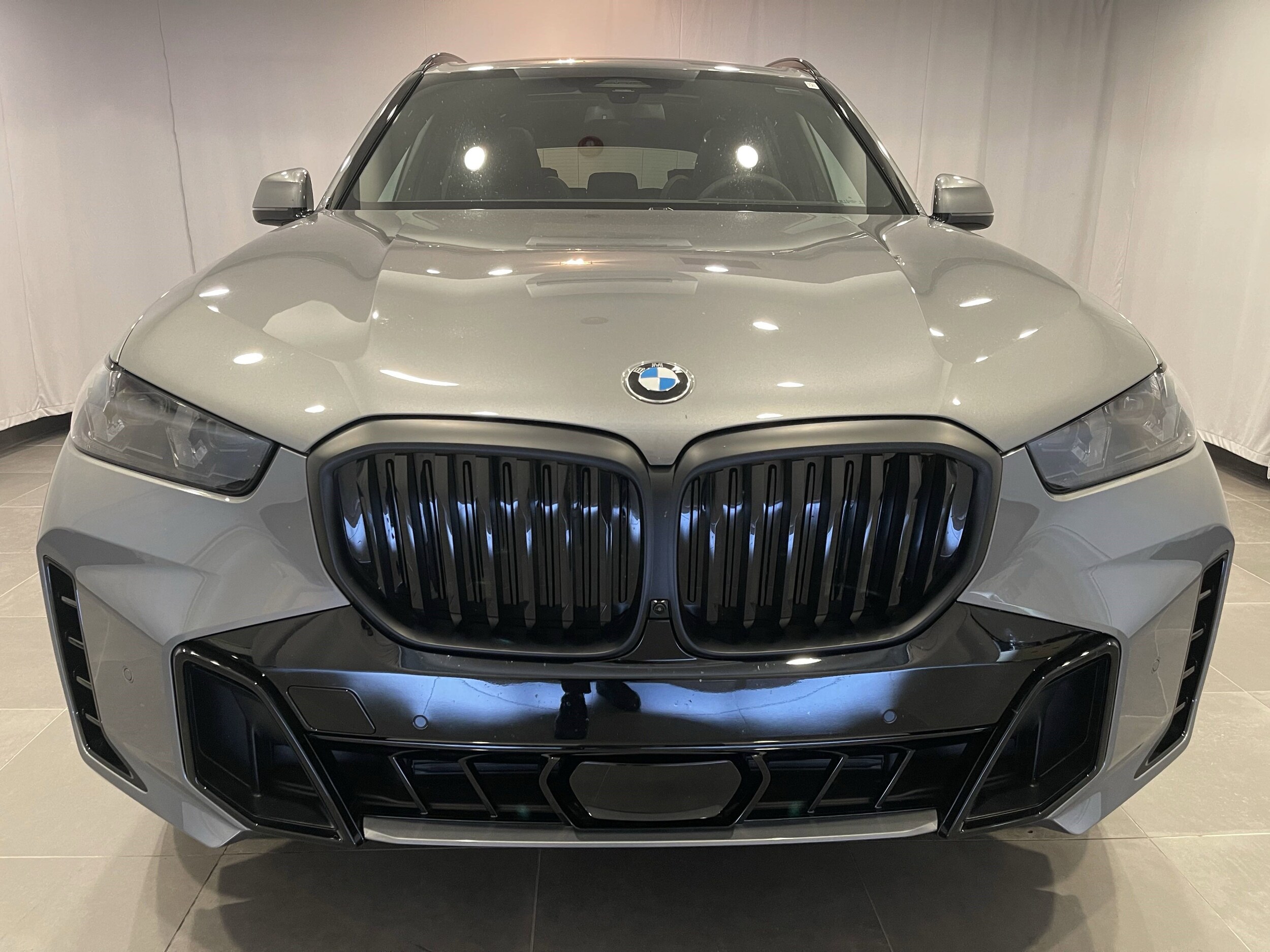 2026 Bmw X5 xDrive40i photo 2