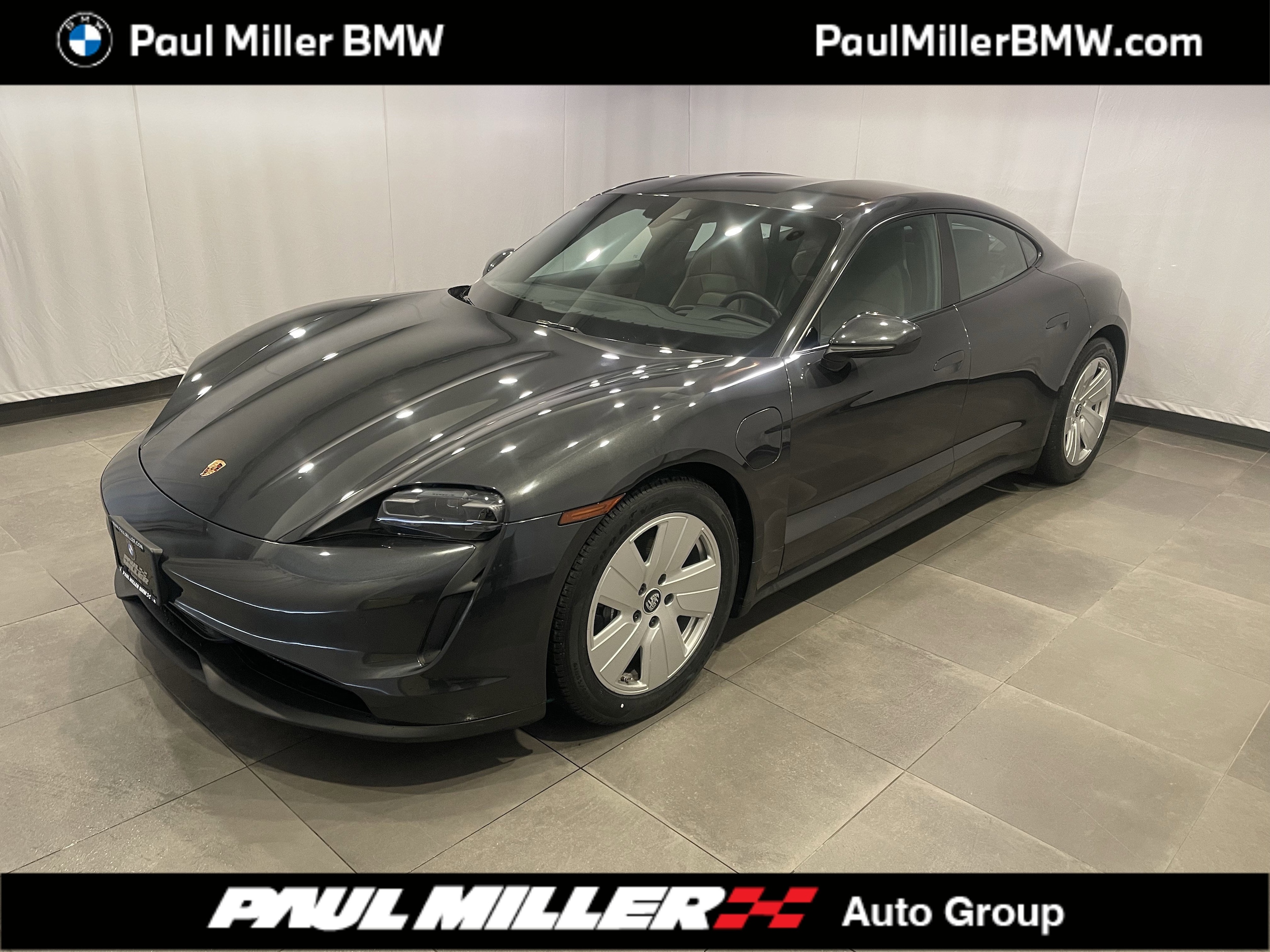 2021 Porsche Taycan -'s photo