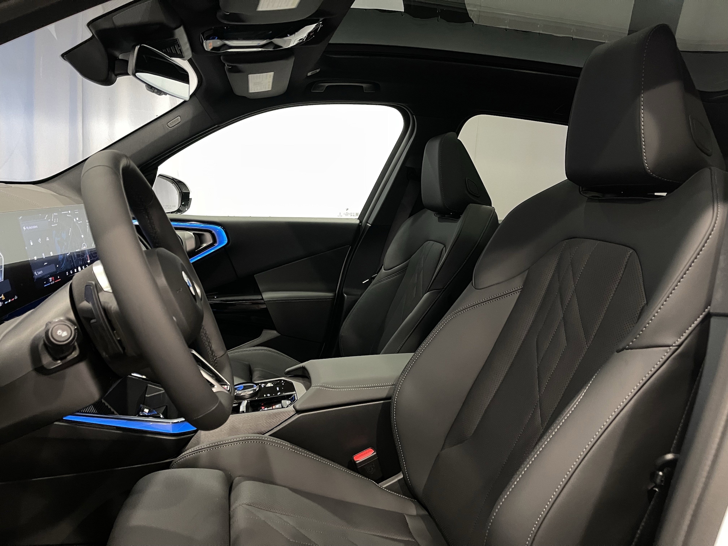 2026 BMW X3 30 - Photo 8