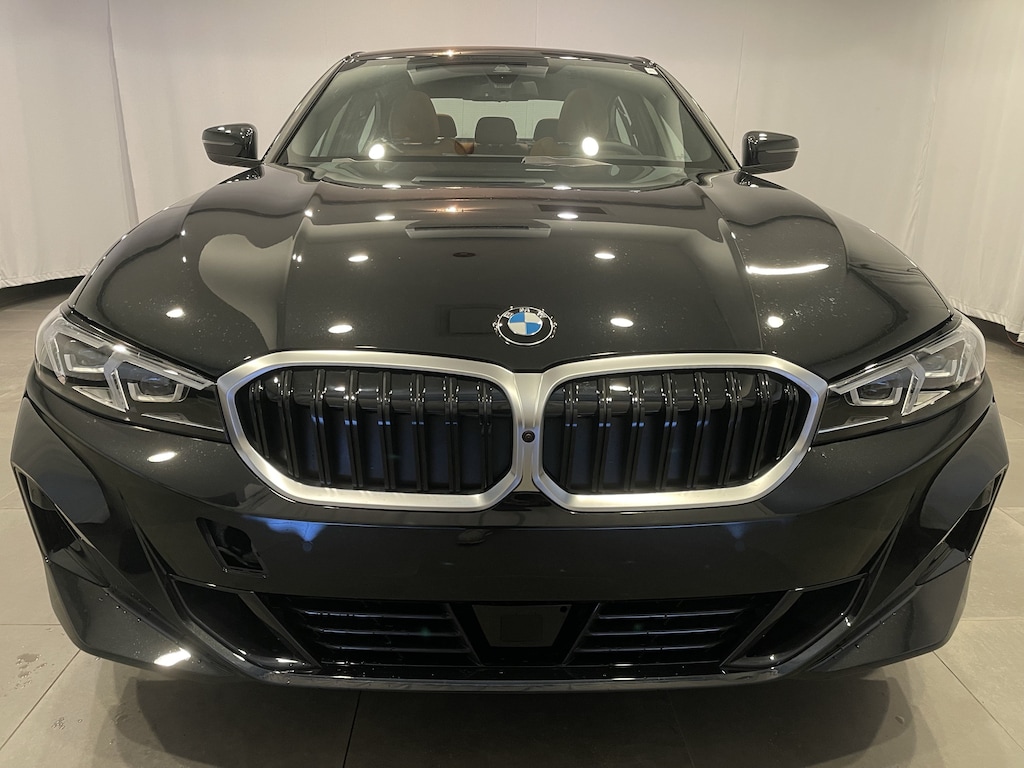 New 2026 BMW 330i xDrive Sedan