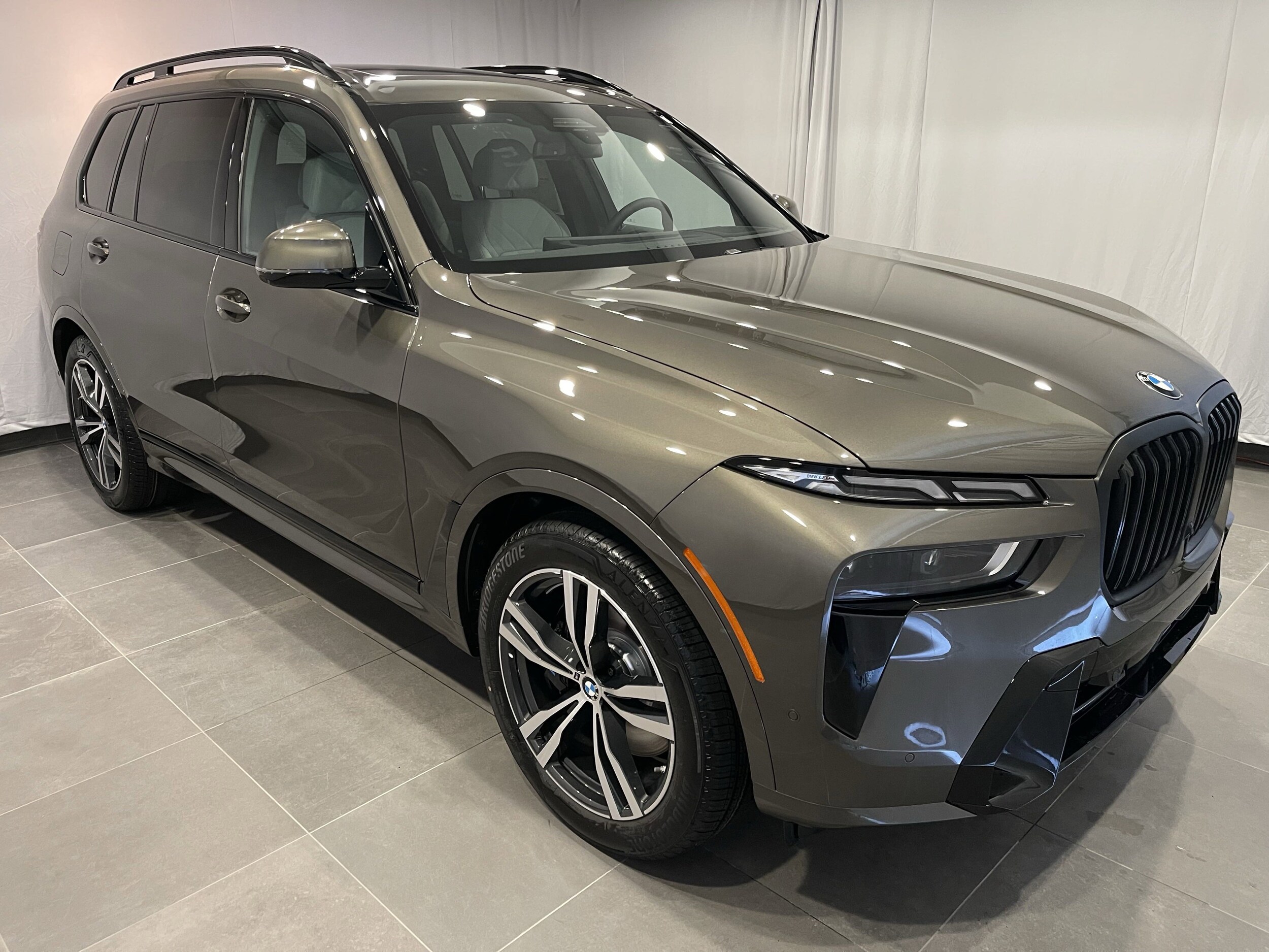 2026 Bmw X7 xDrive40i photo 3