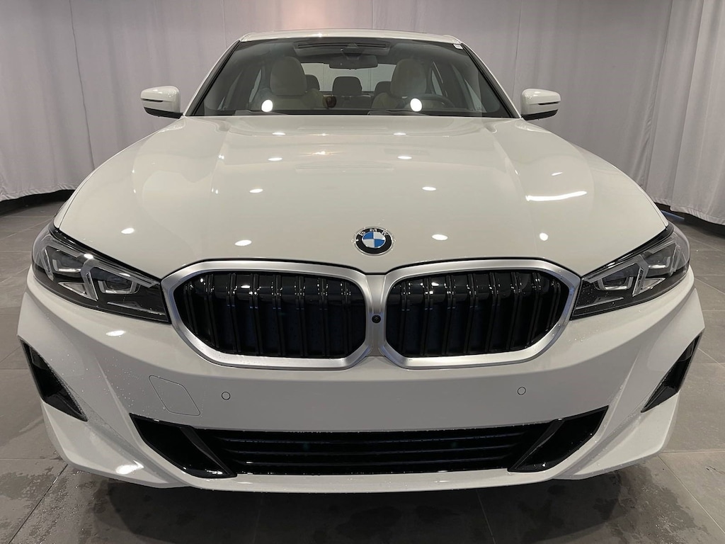 New 2025 BMW 330i xDrive Sedan