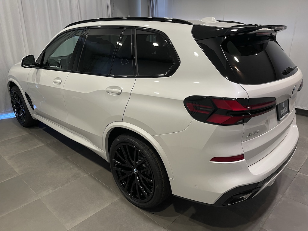New 2026 BMW X5 xDrive40i SUV