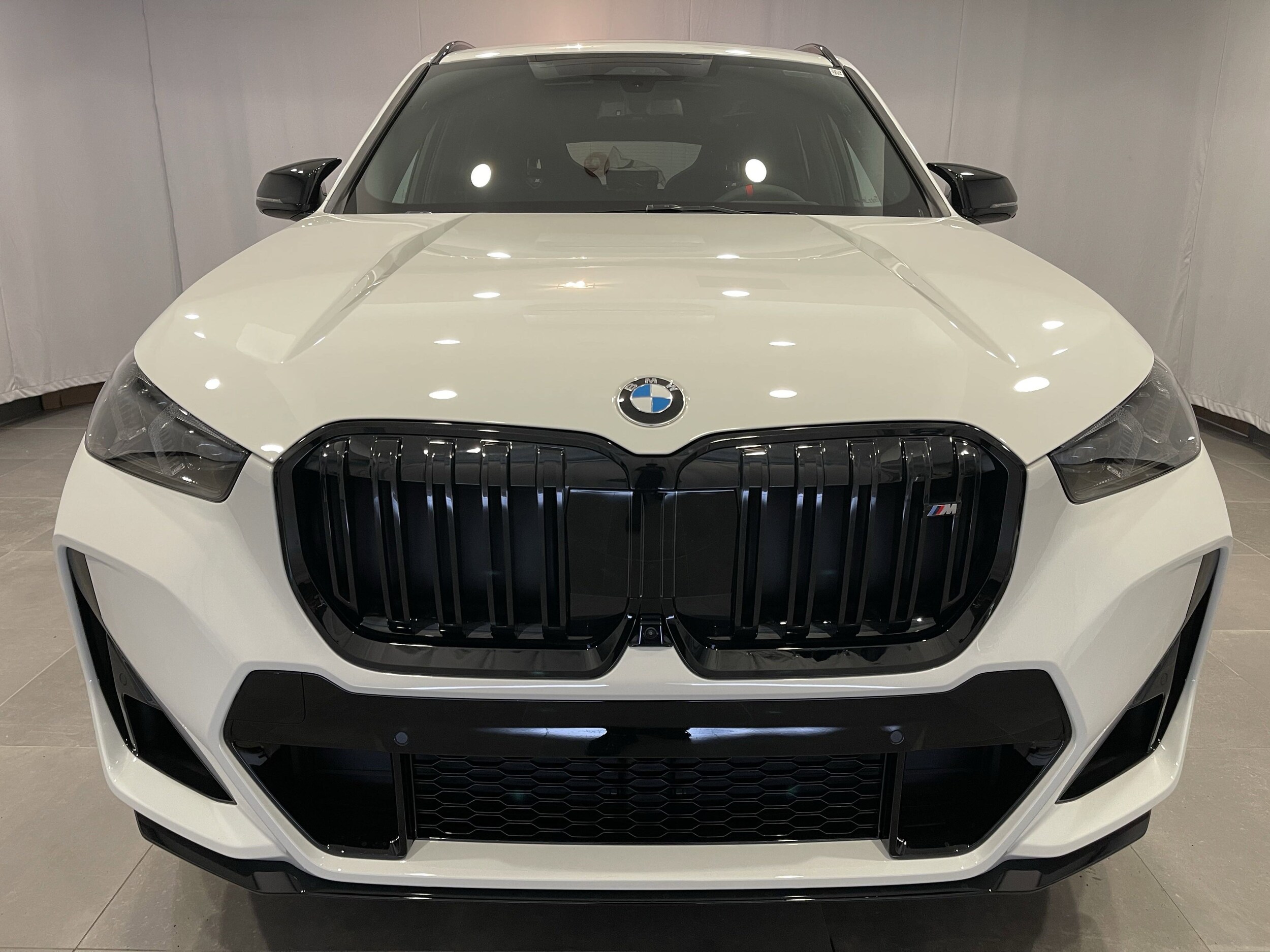 2025 Bmw X1 M35i photo 2