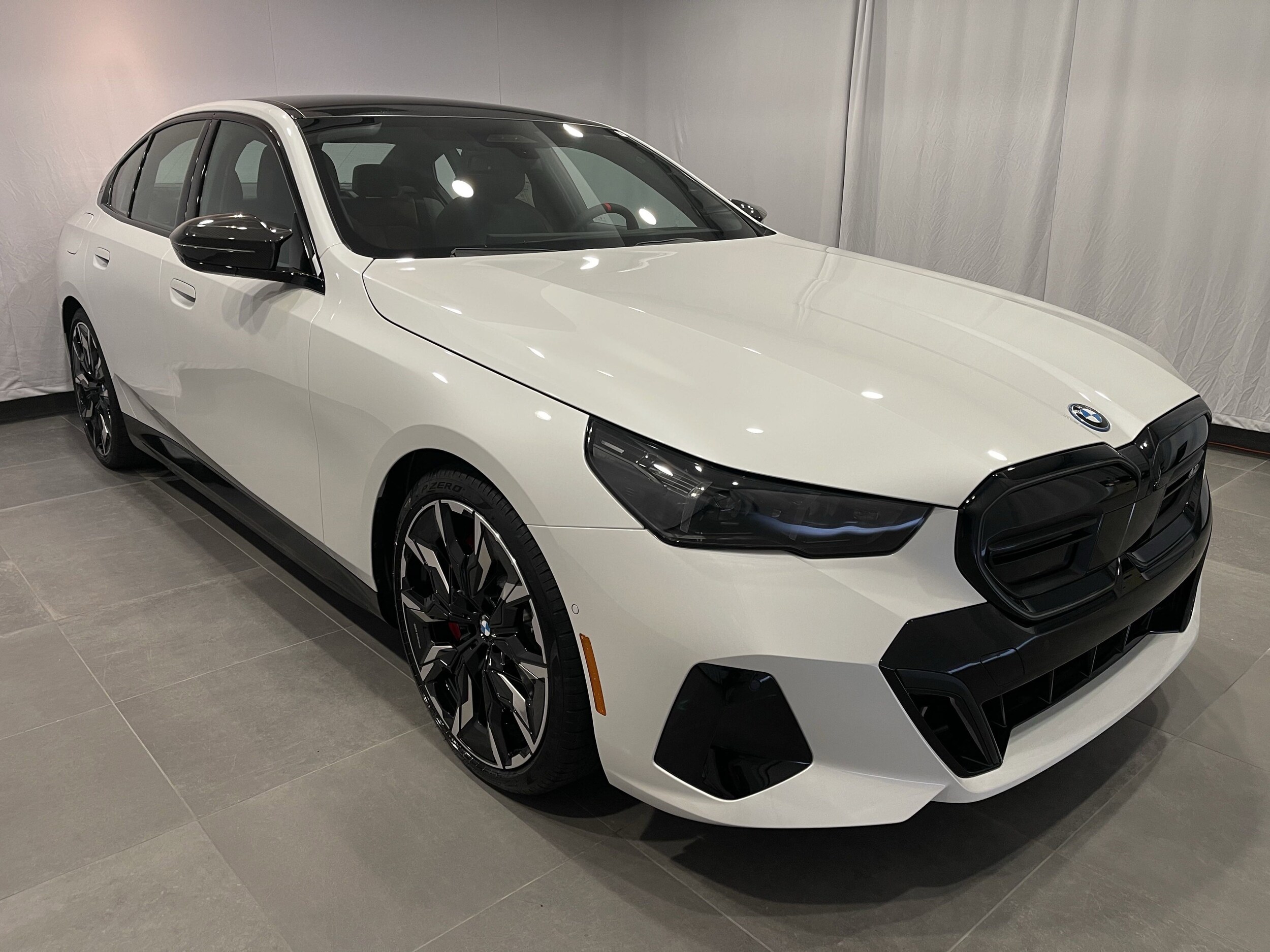 2025 Bmw i5 M60 photo 3