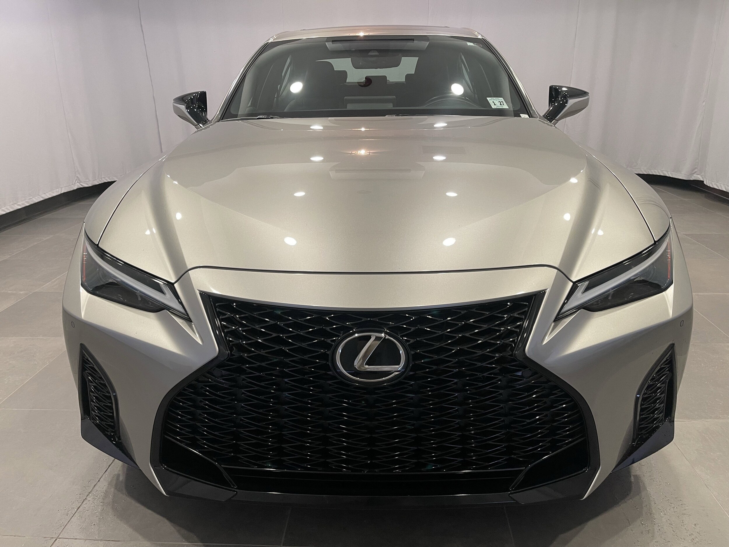 2023 Lexus IS 350 F SPORT photo 2