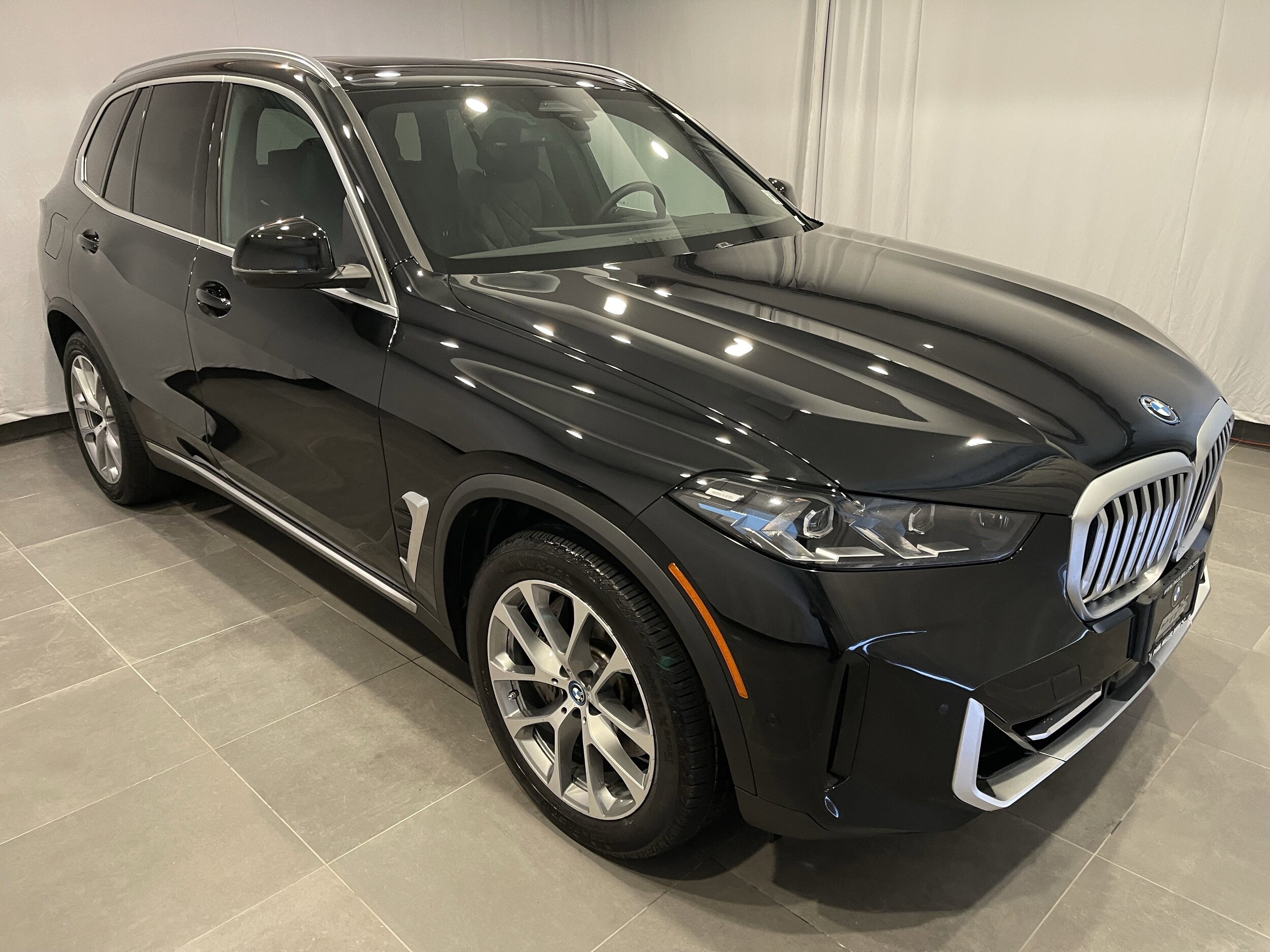2025 Bmw X5 xDrive50e photo 3