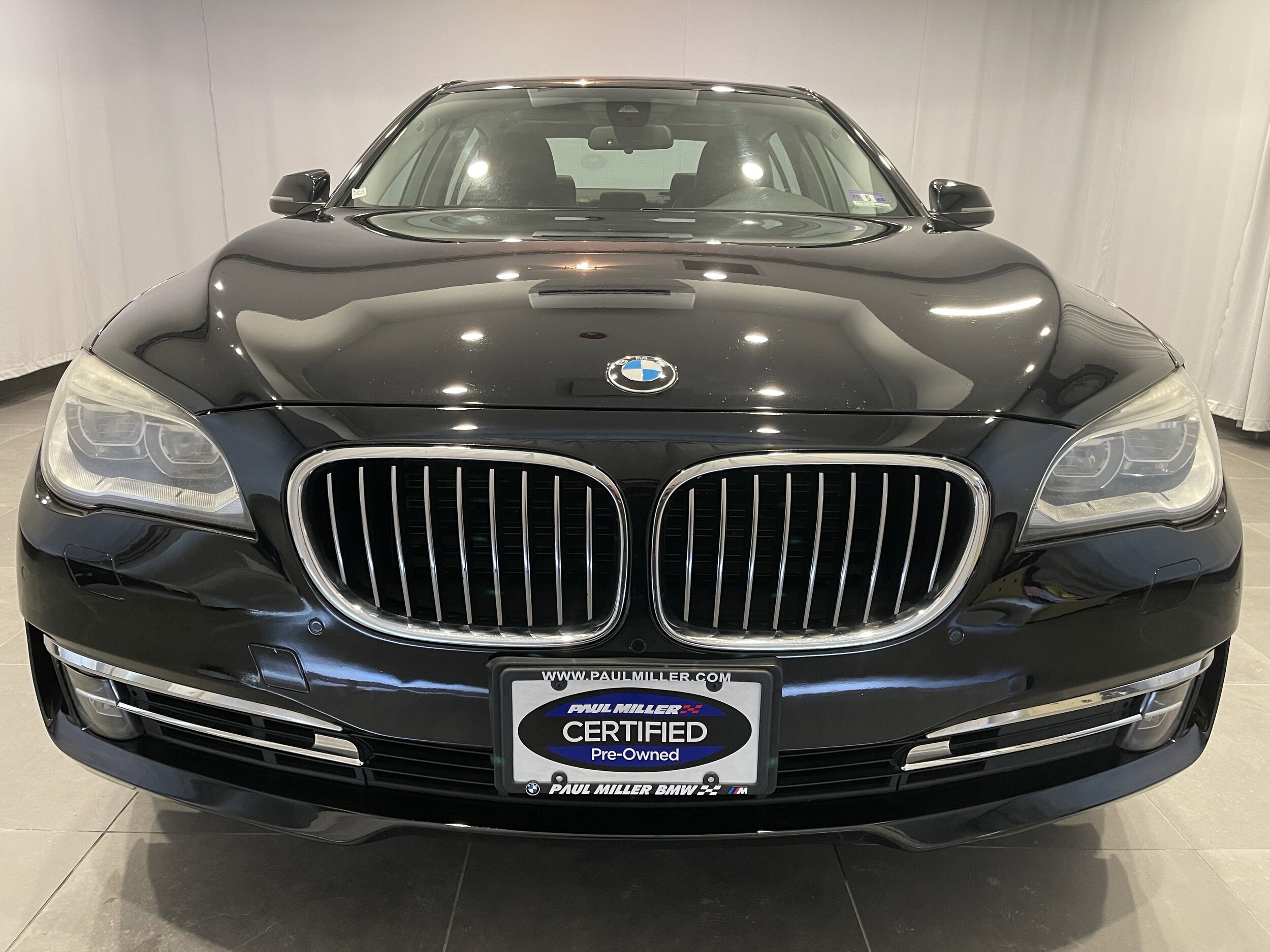2015 Bmw 740i xDrive photo 2